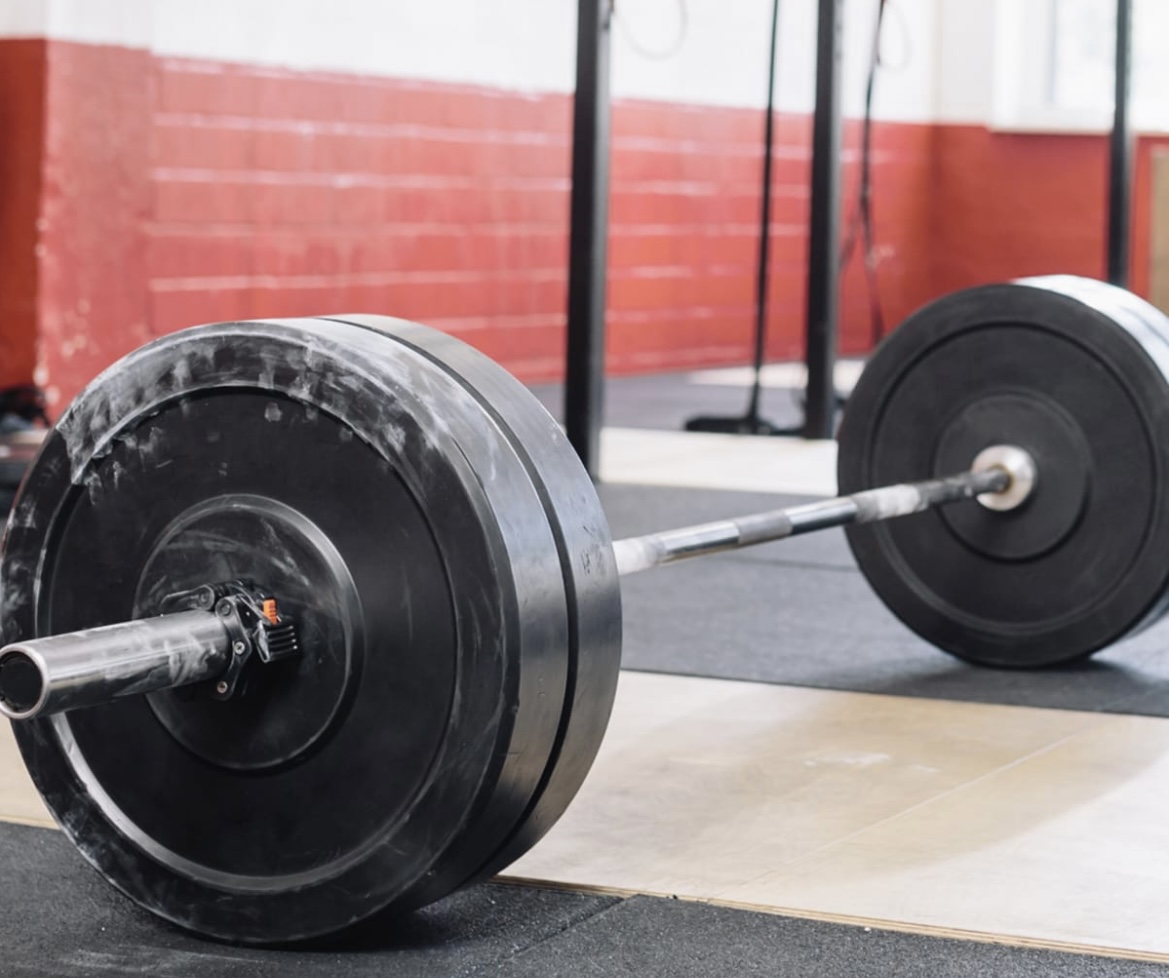 Olympic deadlift on sale bar weight